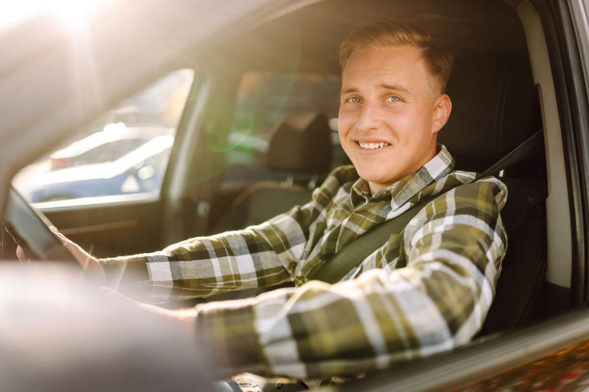 ile kosztuje ubezpieczenie samochodu dla 18 latka?